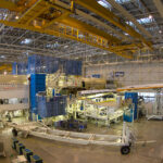 Linha de montagem da Airbus em Toulouse, imagem ilustrativa do complexo industrial
