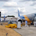 Embraer E190-E2 em voo, imagem ilustrativa do modelo encomendado pela ANA